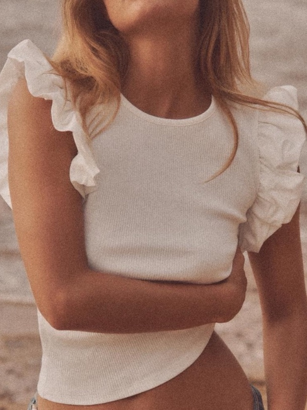 ZARA White Ruffle Sleeve Ribbed Top! 🐚 - Picture 1 of 4